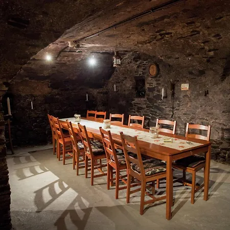 公寓 Lakeside Escape 恩斯特